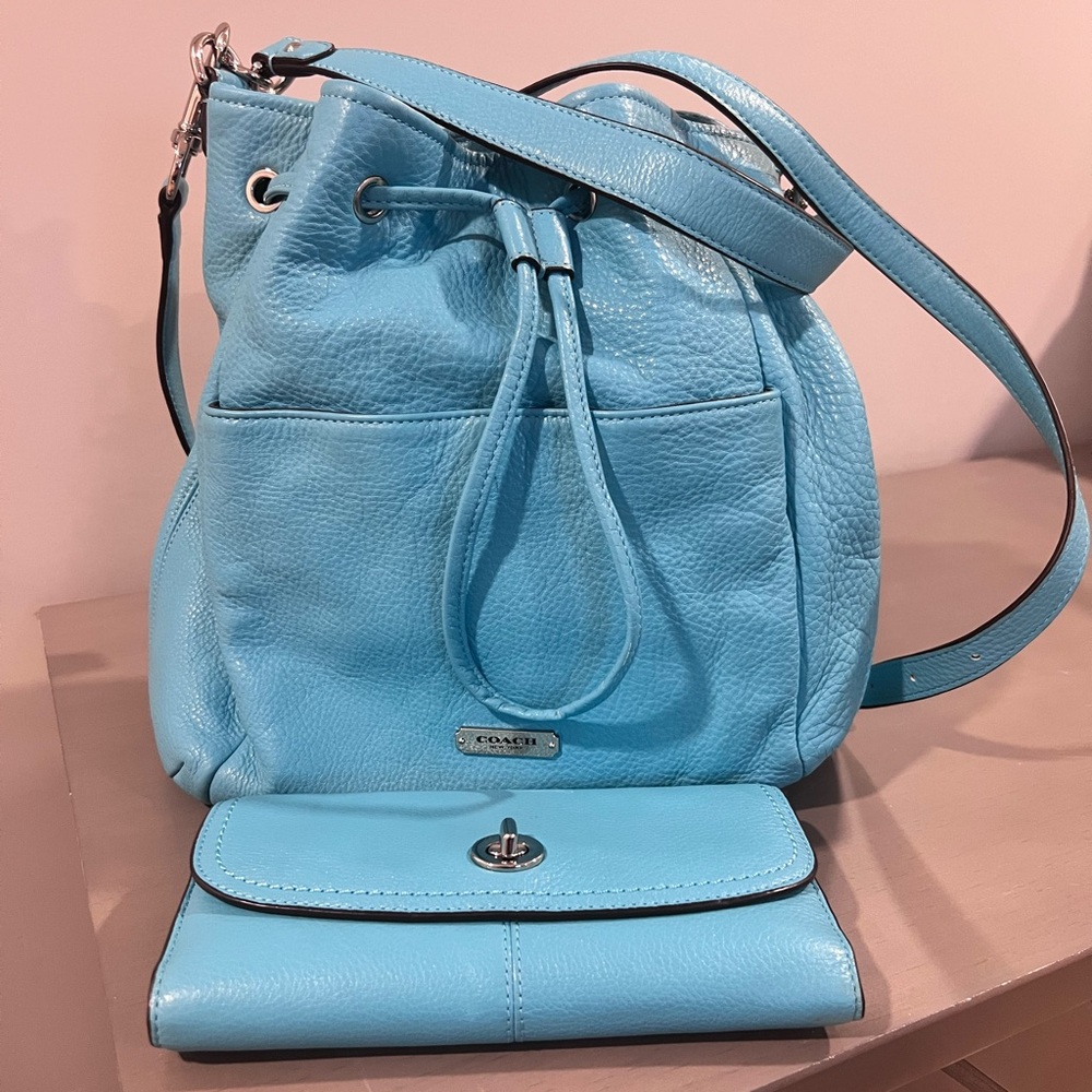 Coach Avery bucket bag in Aqua (Turquoise) and matching Coach wallet
